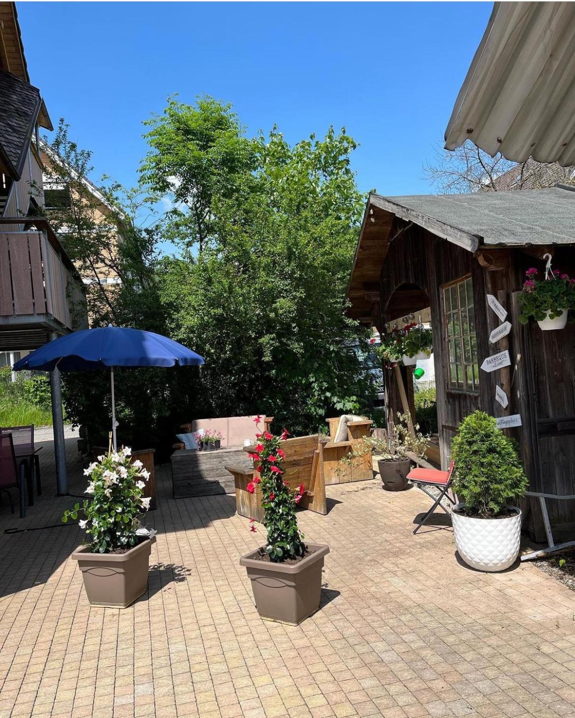 Conny'S B&B Niederweningen エクステリア 写真