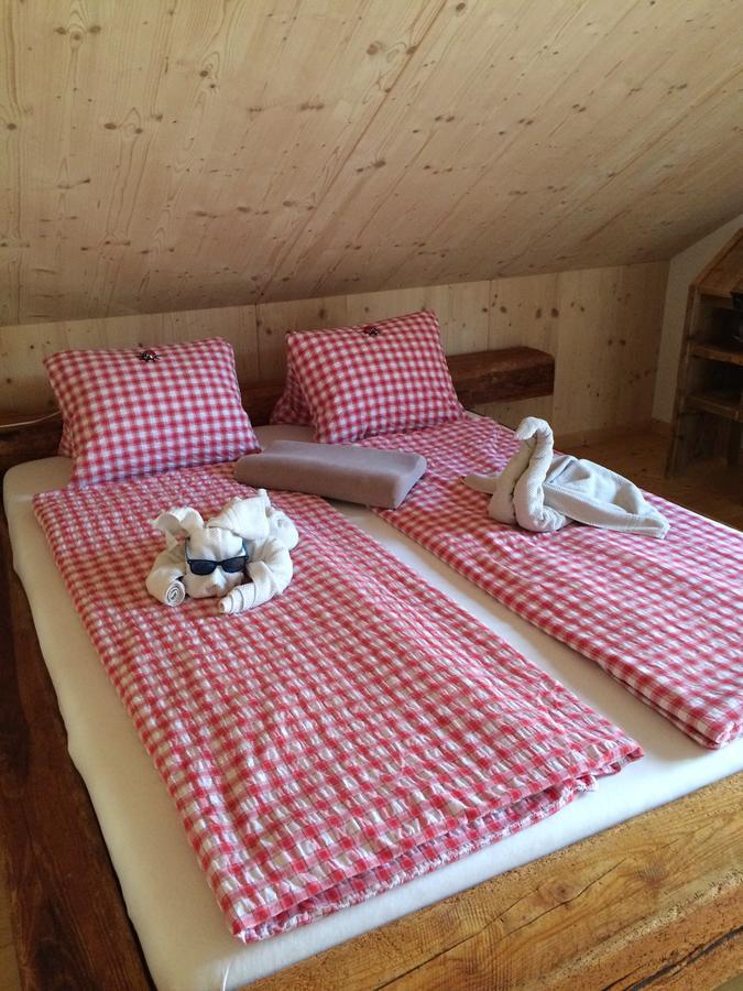 Conny'S B&B Niederweningen エクステリア 写真