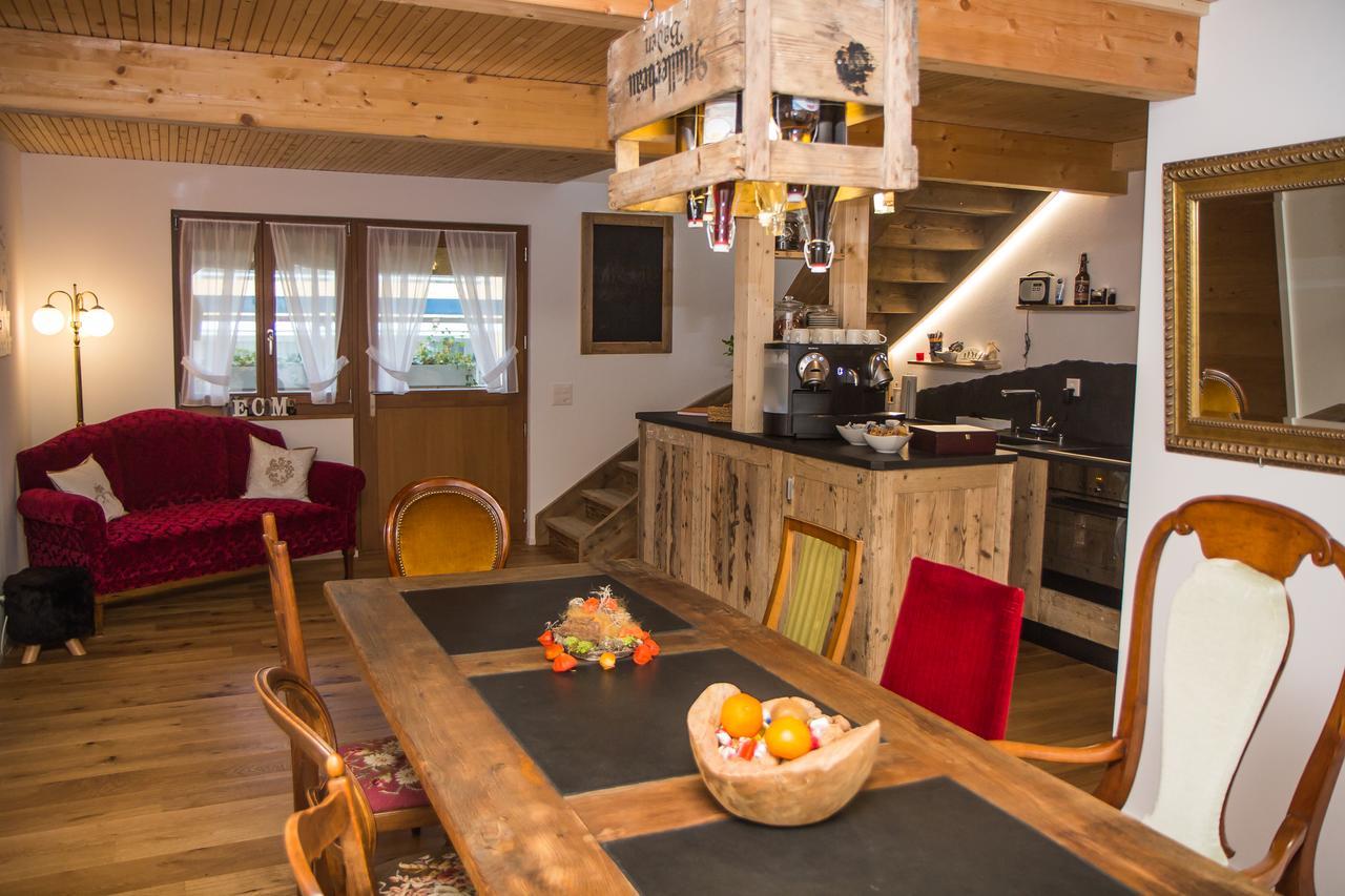 Conny'S B&B Niederweningen エクステリア 写真