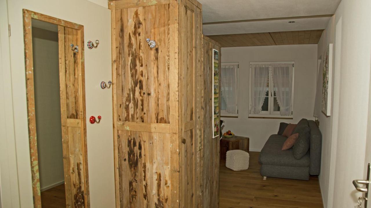 Conny'S B&B Niederweningen エクステリア 写真