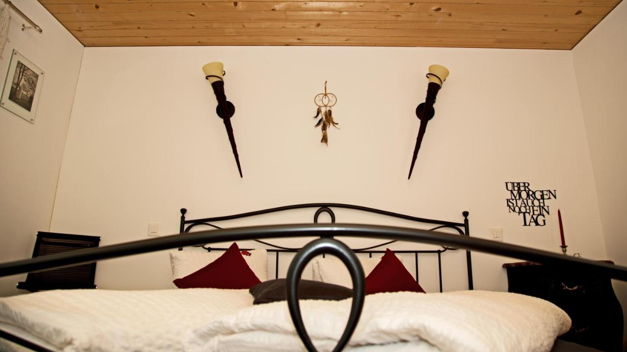 Conny'S B&B Niederweningen エクステリア 写真