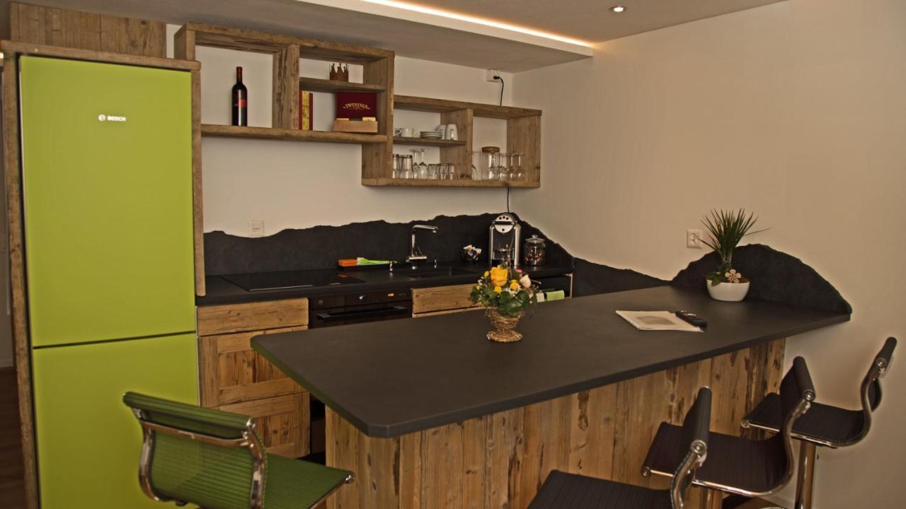 Conny'S B&B Niederweningen エクステリア 写真