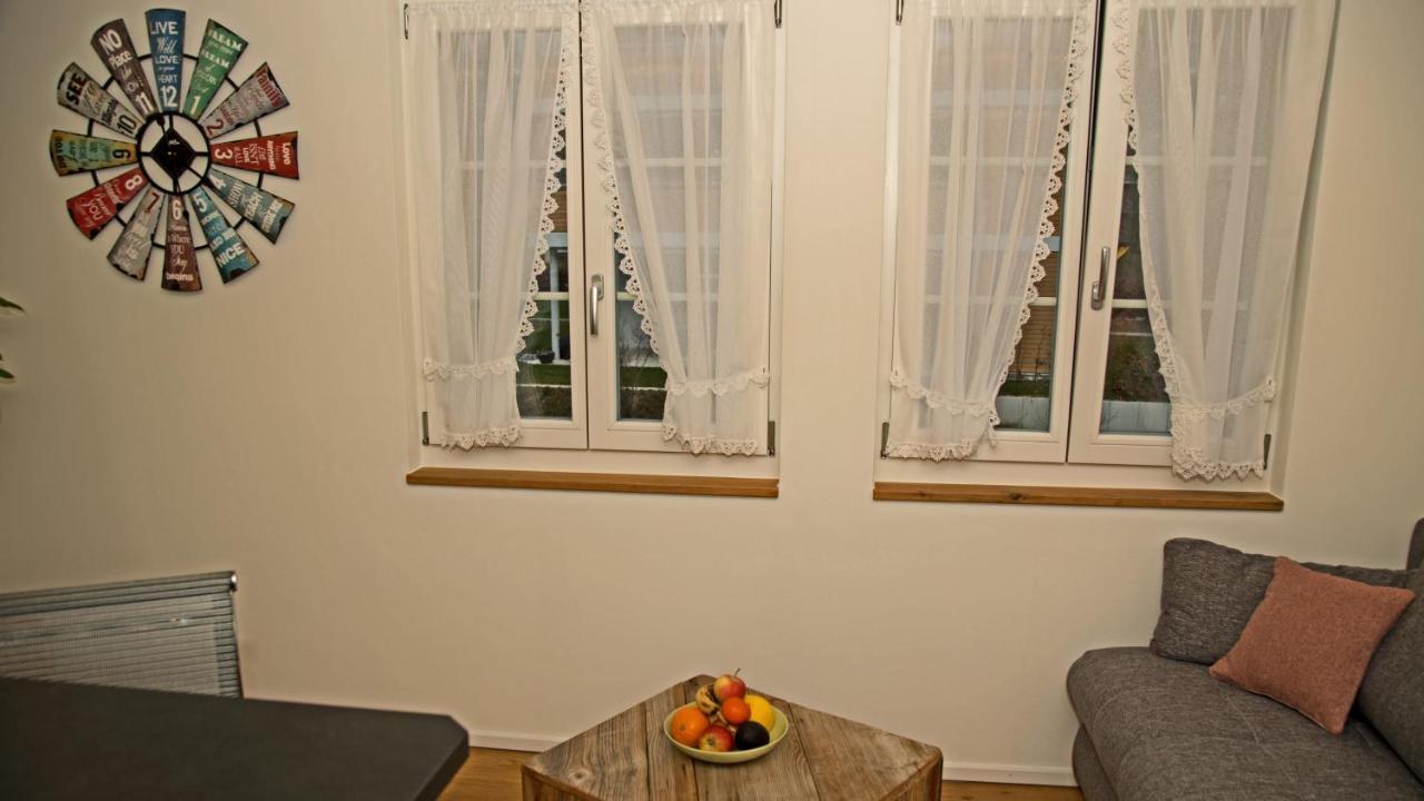 Conny'S B&B Niederweningen エクステリア 写真